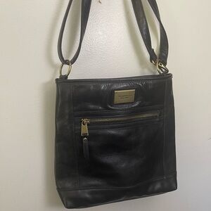 Tignanello Leather shoulder/ crossbody medium bag/wallet